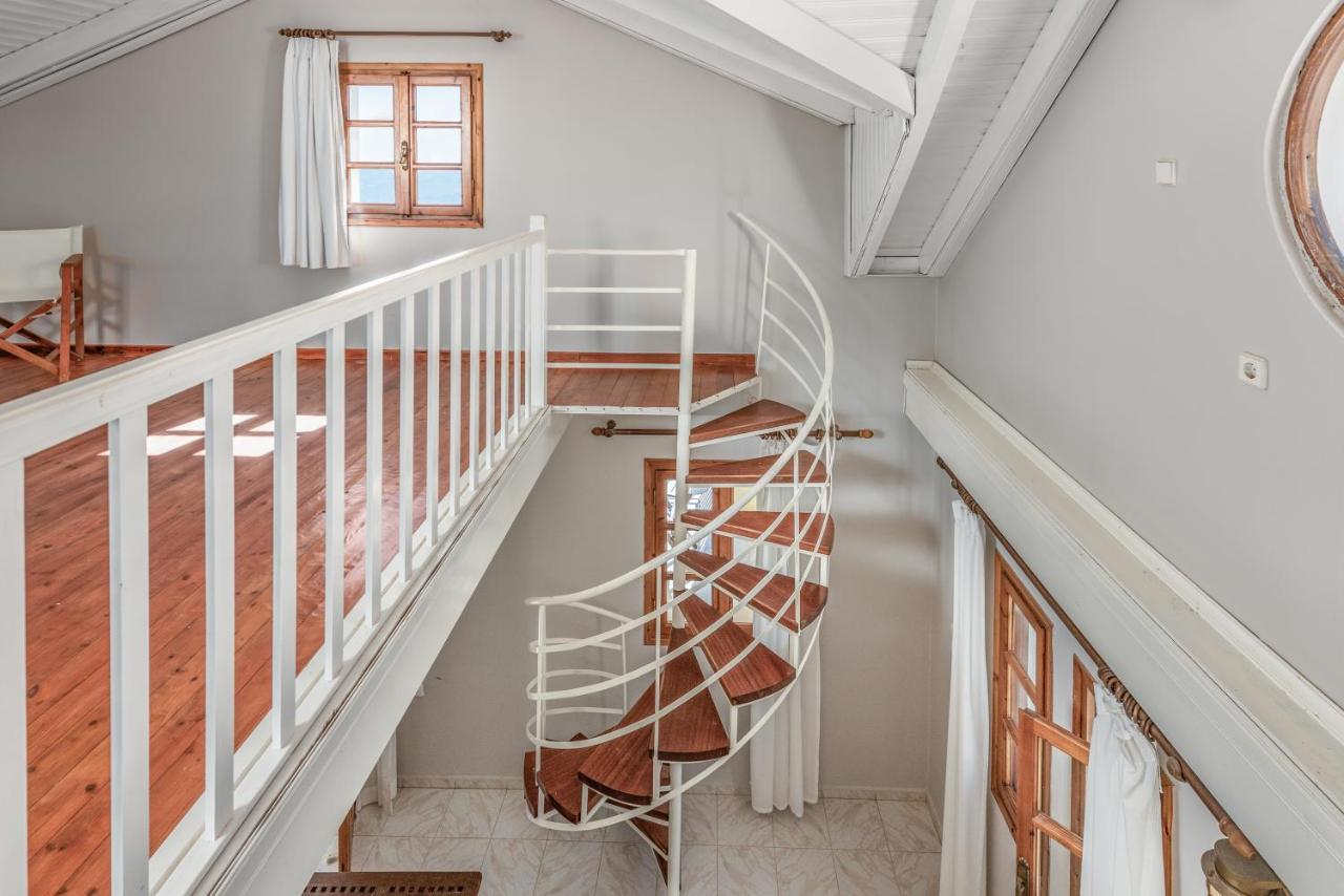 Albouro Seafront Apartments Katelios Buitenkant foto