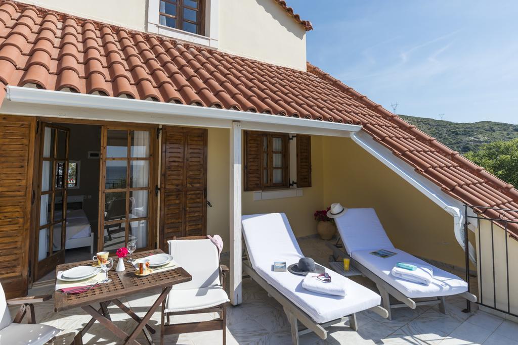 Albouro Seafront Apartments Katelios Kamer foto