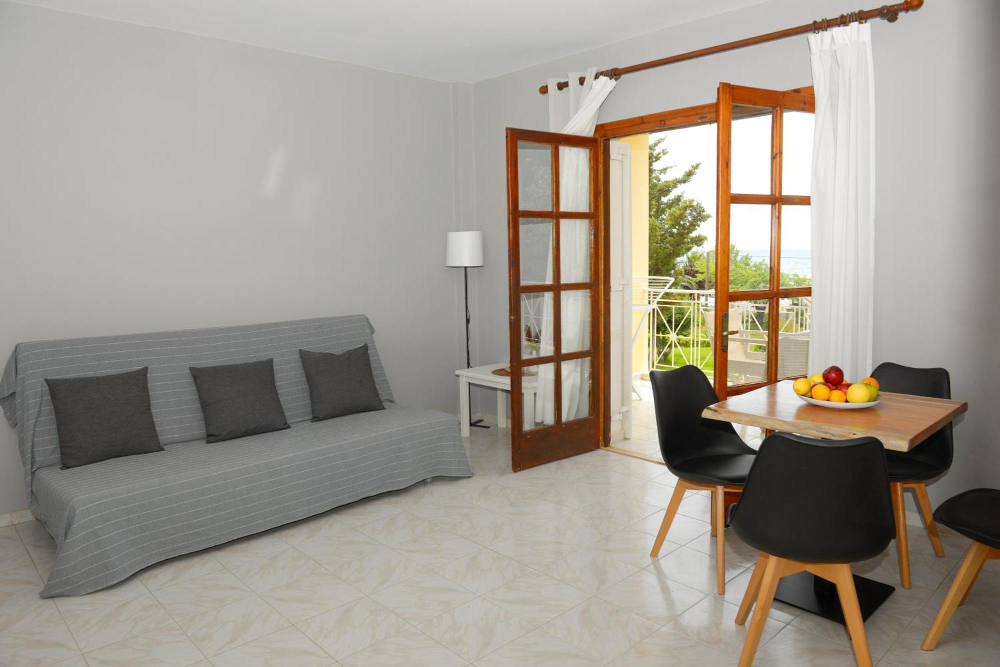 Albouro Seafront Apartments Katelios Buitenkant foto