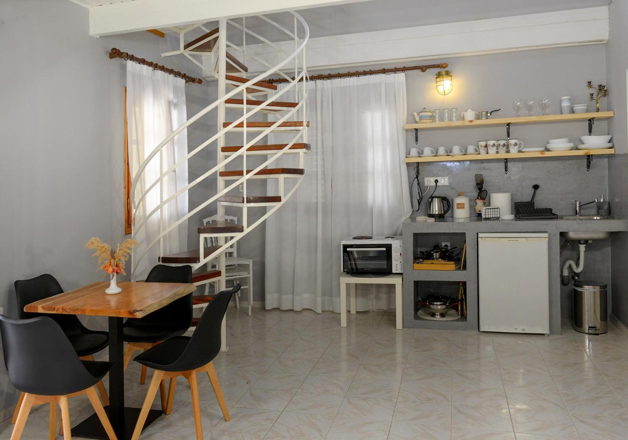Albouro Seafront Apartments Katelios Buitenkant foto